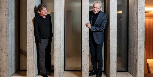 Andreas Kyriacou und Niklaus Brantschen im Lasalle Haus. Foto: Nik Hunger (Migros-Magazin)